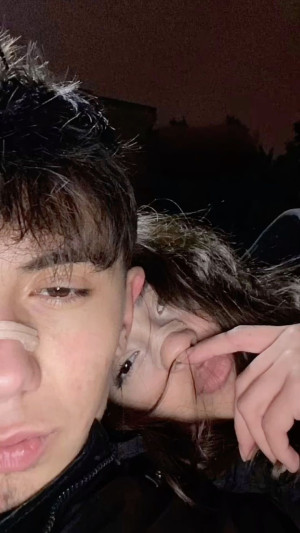 profile pic